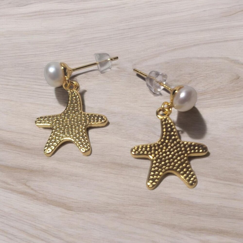 Mother of Pearl Starfish Stud Earrings, 14K Gold Plated  Pearl Cute White Rabbit - Picture 6 of 10